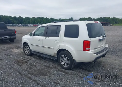 2011 Honda Pilot Touring from USA, damaged, VIN 5FNYF4H98BB003373